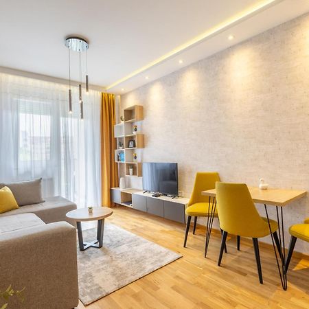 Arena Big Luxury Apartments ノヴィ・サド エクステリア 写真