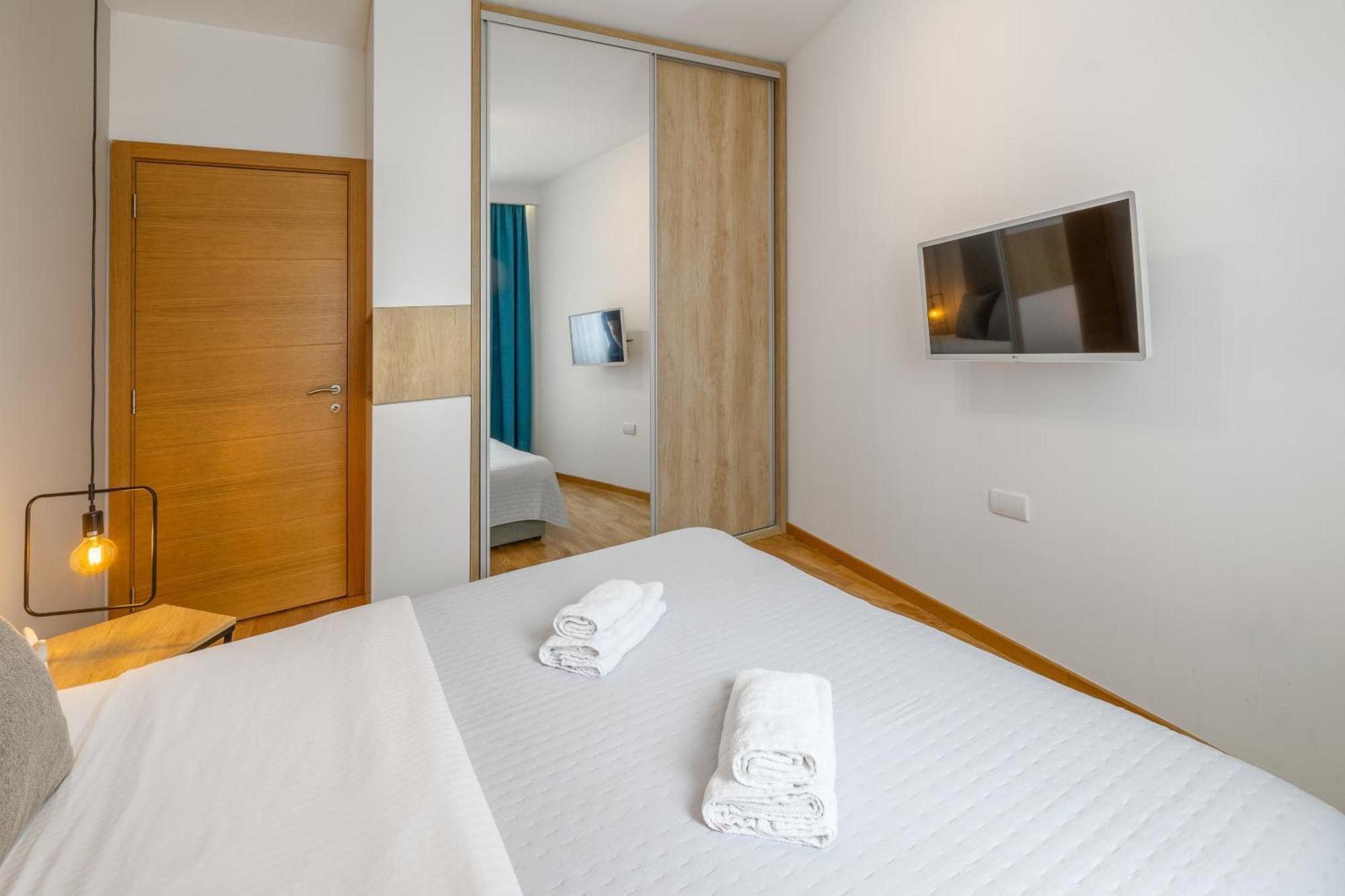 Arena Big Luxury Apartments ノヴィ・サド エクステリア 写真